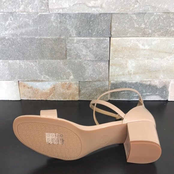 MICHAEL Michael Kors SERENA FLEX SANDAL - Picture 8 of 8